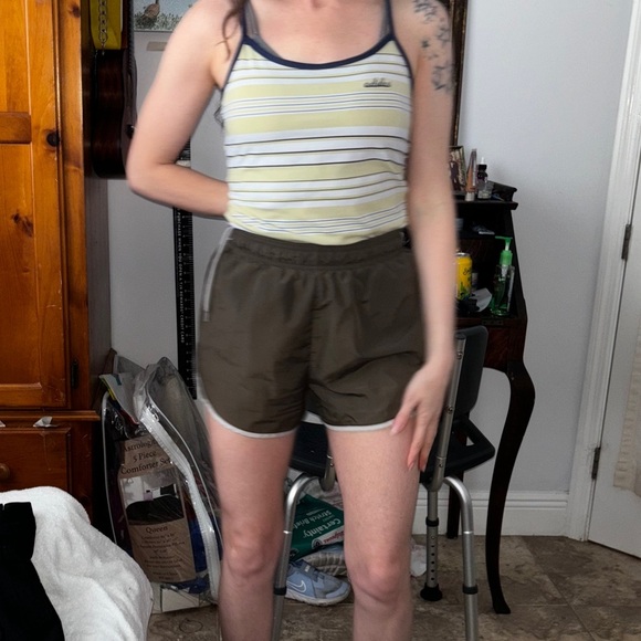 Adidas classic ! Ladies tank from 90s imported size M-L - Picture 10 of 12